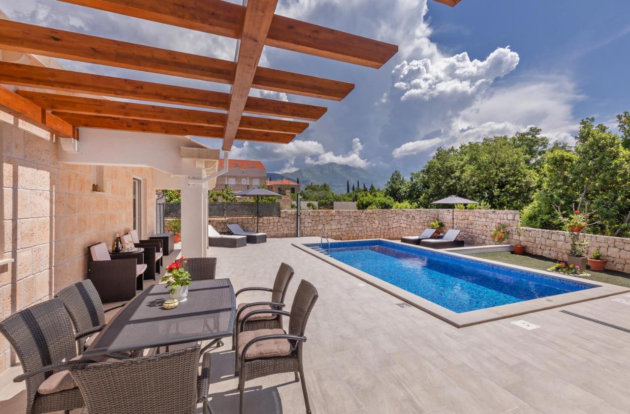 Apartment Holiday Home Doma, Cilipi Near Dubrovnik Екстер'єр фото