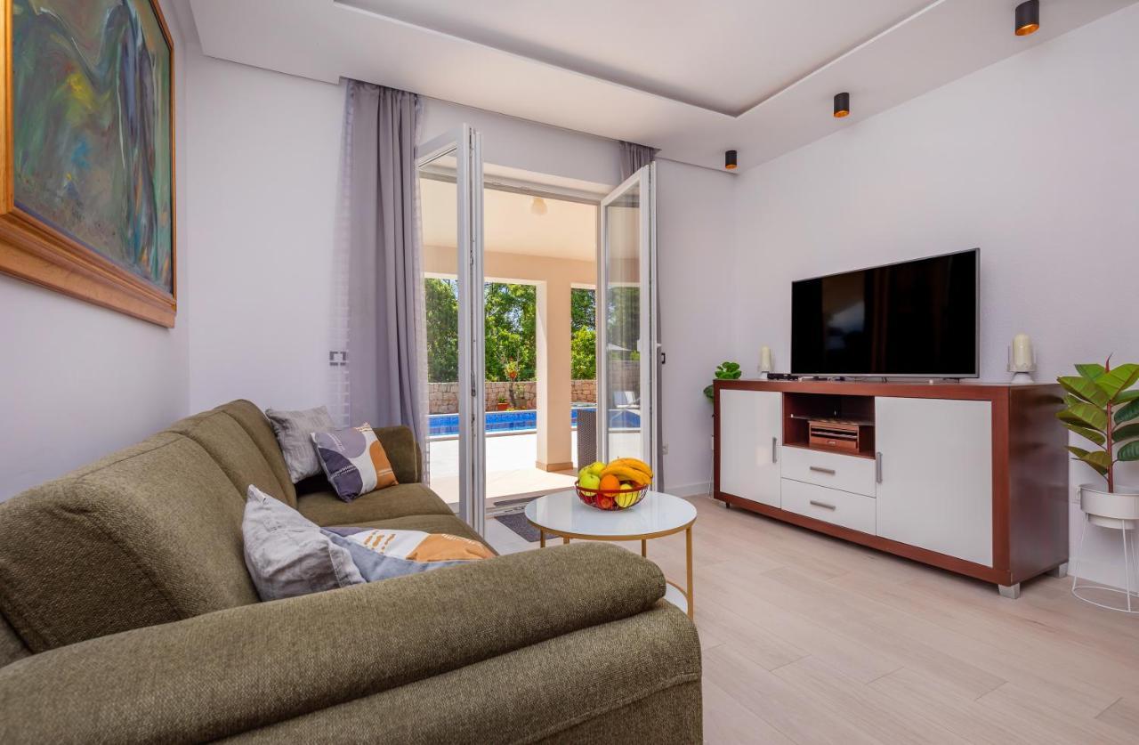 Apartment Holiday Home Doma, Cilipi Near Dubrovnik Екстер'єр фото