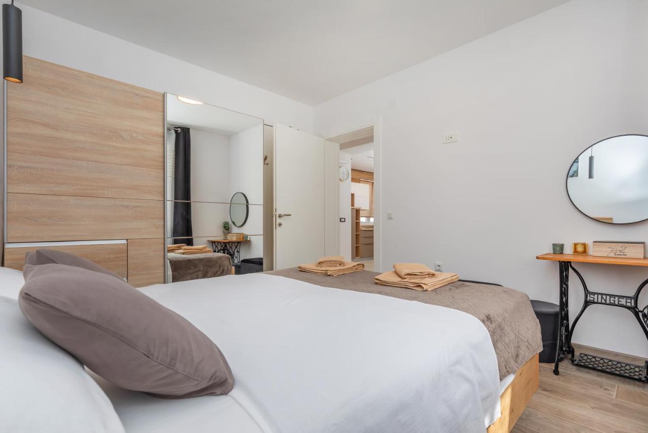Apartment Holiday Home Doma, Cilipi Near Dubrovnik Екстер'єр фото
