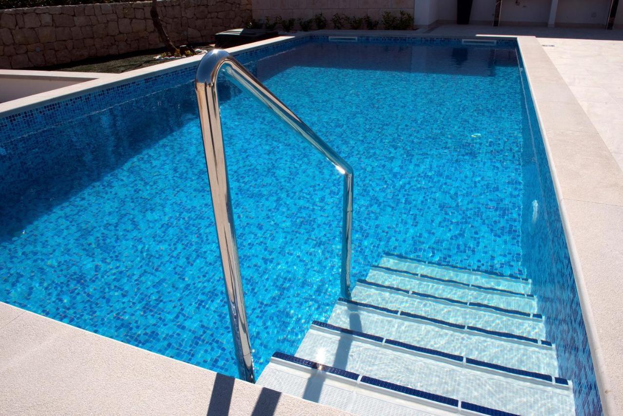 Apartment Holiday Home Doma, Cilipi Near Dubrovnik Екстер'єр фото