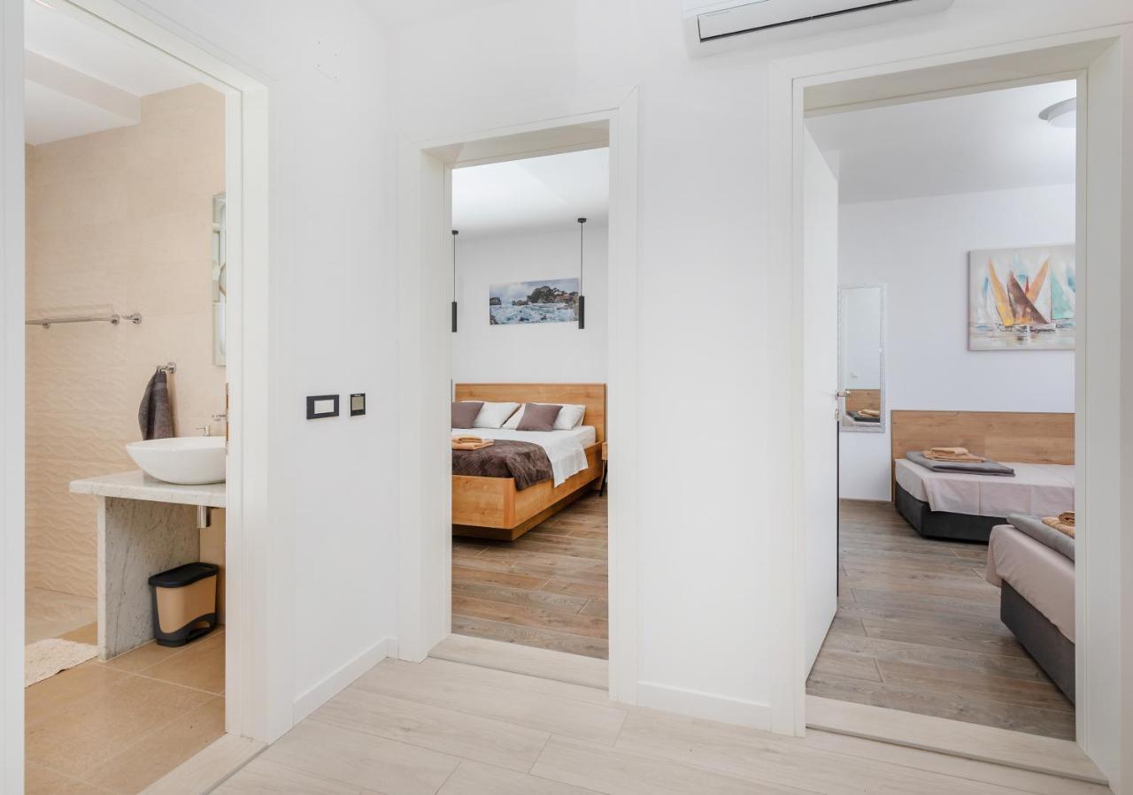 Apartment Holiday Home Doma, Cilipi Near Dubrovnik Екстер'єр фото